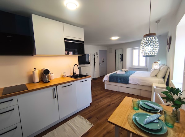 1 bedroom, iron/ironing board, free WiFi, bed sheets