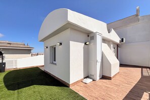 Penthouse, Sea View | Terrace/patio