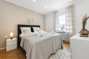 2 Schlafzimmer, Bügeleisen/Bügelbrett, WLAN, Bettwäsche