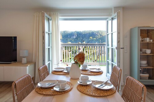 Fantastic guest house on the Elbe cycle path and Bastei