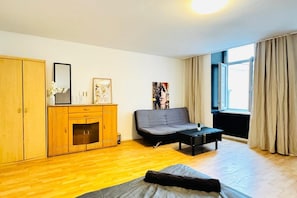 تلفزيون ذكي