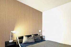 1 bedroom, iron/ironing board, bed sheets
