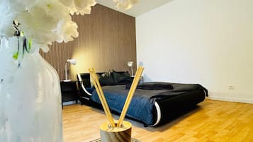 1 Schlafzimmer, Bügeleisen/Bügelbrett, Bettwäsche