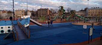 Family and Group Apartment in silent Center of Riga with parking