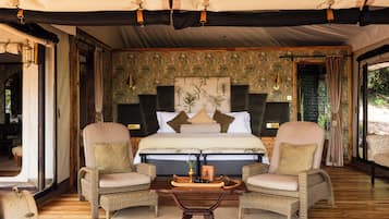 Tenda Luxury, vista collina | Una cassaforte in camera, una scrivania, Wi-Fi gratuito