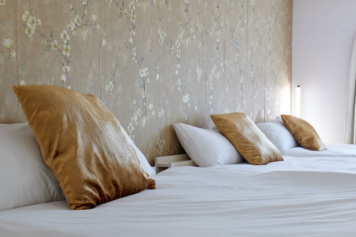 1 間睡房、熨斗/熨衫板、上網