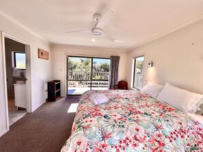 5 chambres, bureau, fer et planche à repasser, Wi-Fi gratuit