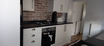 Comfy House
Suitable for families