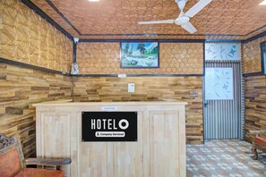 House | Reception