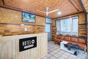 House | Reception