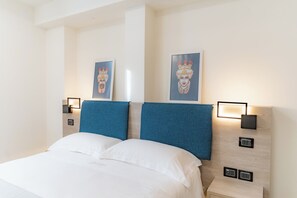 ห้องดับเบิล, ระเบียง, วิวเมือง | Wi-Fi ฟรี