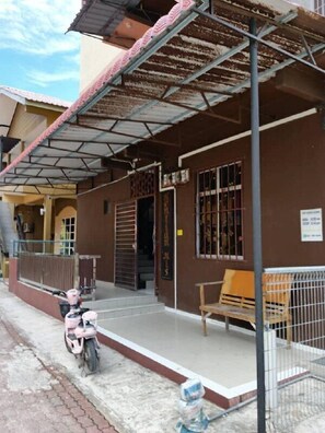 Bagian depan properti