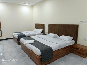 Habitación de lujo | Wifi gratis y ropa de cama 