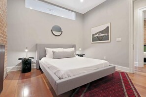 2 soverom, strykejern/-brett, wi-fi og sengetøy