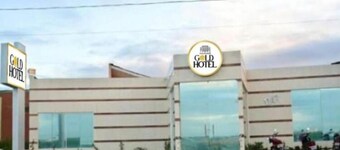 Gold hotel