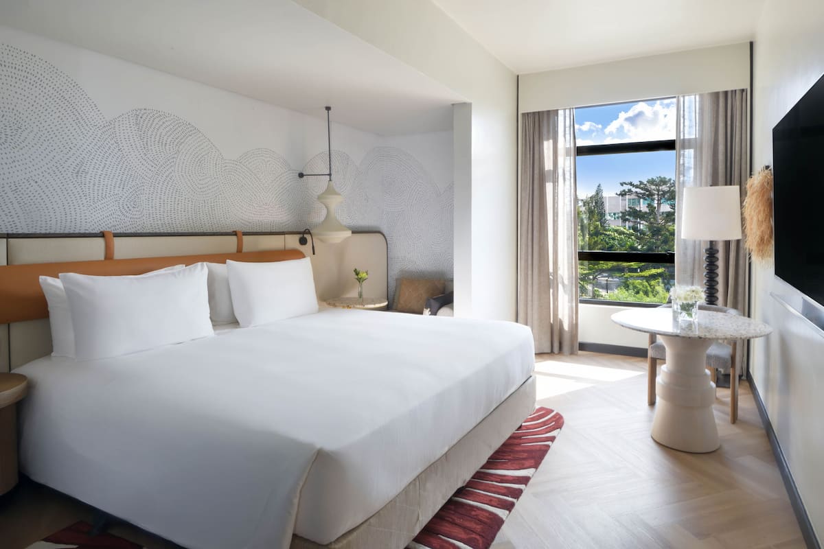 Standard Room, 1 King Bed | Free WiFi