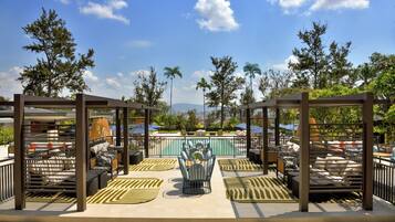 Alberca al aire libre