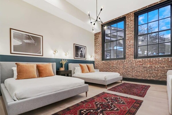 2 bedrooms, WiFi, bed sheets