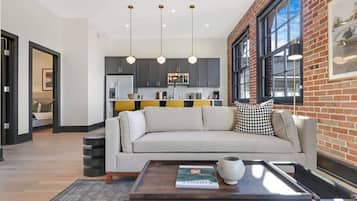 Televisión y oficina