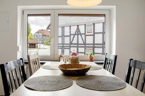 Apartment 'De Lüttje Utkiek' mit Balkon und WLAN