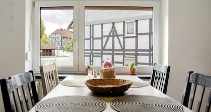 Apartment 'De Lüttje Utkiek' mit Balkon und WLAN