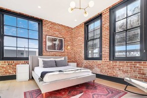 4 habitaciones, wifi y ropa de cama