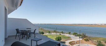 Casas Riverview - Atic in front of Guadiana Ayamonte AHR71AP25