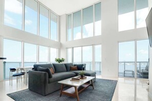 Fernseher, Arbeitsbereiche