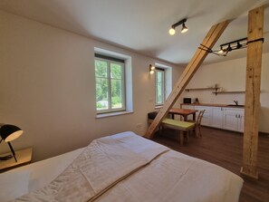 1 makuuhuone, silitysrauta/-lauta, Wi-Fi, vuodevaatteet