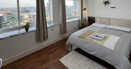 City Centre & Parking 2 Bed Ap