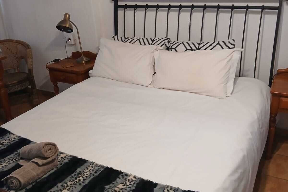 Suite, Balcony | In-room safe, iron/ironing board, free WiFi