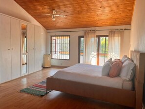 Superior Double Room, Balcony | In-room safe, iron/ironing board, free WiFi