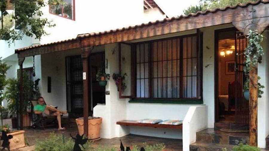 Oaktree Guest House