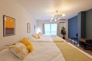 2 bedrooms, iron/ironing board, Internet