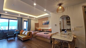 Studio Standard, balcon, vue plage