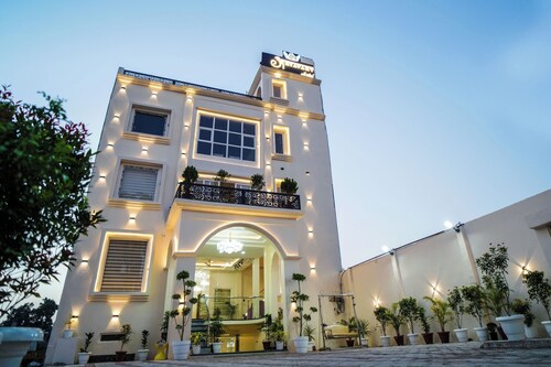 Aryavarta Hotel