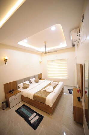 Free WiFi - Aryavarta Hotel (Faizabad)