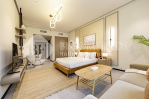 In-room safe, iron/ironing board, free WiFi