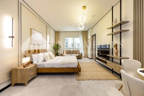 Luxury Studio | In-room safe, iron/ironing board, free WiFi - Bloomfields Stylish Stu Burj View Arjan (Dubai)