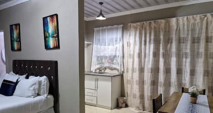 Enjoy Nature, Culture & Comfort in Spacious Standard, Suite & Family Rooms