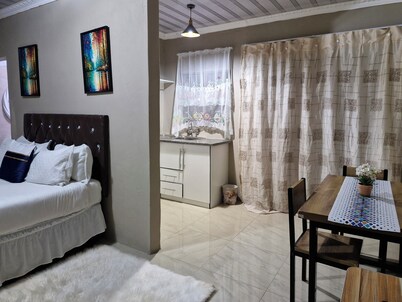 Enjoy Nature, Culture & Comfort in Spacious Standard, Suite & Family Rooms