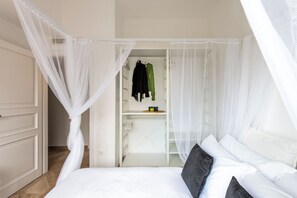 Apartment, 2 Bedrooms, City View