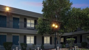 Exterior - Spectra Paradise 507 I Spacious Studio (Las Vegas)
