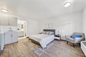 Desk, iron/ironing board, travel crib, free WiFi