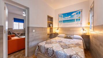 2 sovrum, strykjÀrn/strykbrÀda, wi-fi och sÀngklÀder