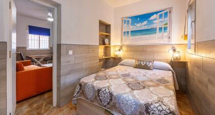 Apartment 'La Caprichosa' with Wi-Fi and Air Conditioning
