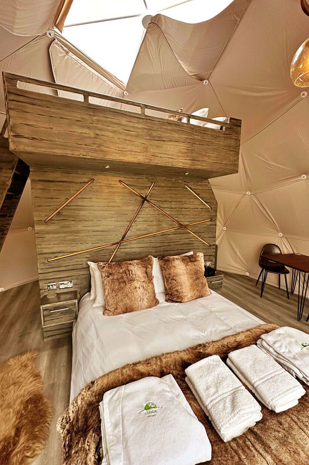 1 bedroom, travel crib, free WiFi, bed sheets