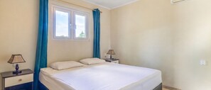 1 bedroom, iron/ironing board, Internet, bed sheets