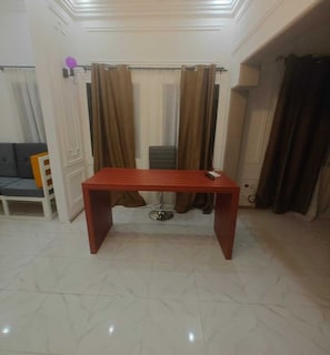 Superior Suite | Desk, blackout curtains, iron/ironing board, free WiFi