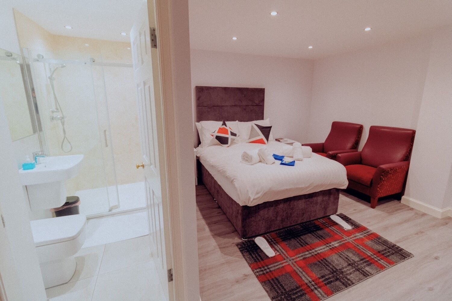 Foto - Mayfield Suites